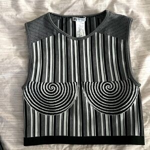 NWOT Zara swirled chest black and white stripe crop top. Size xs